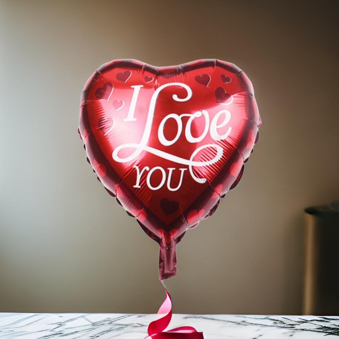 HELIUM BALLOON  ( I LVE YOU )