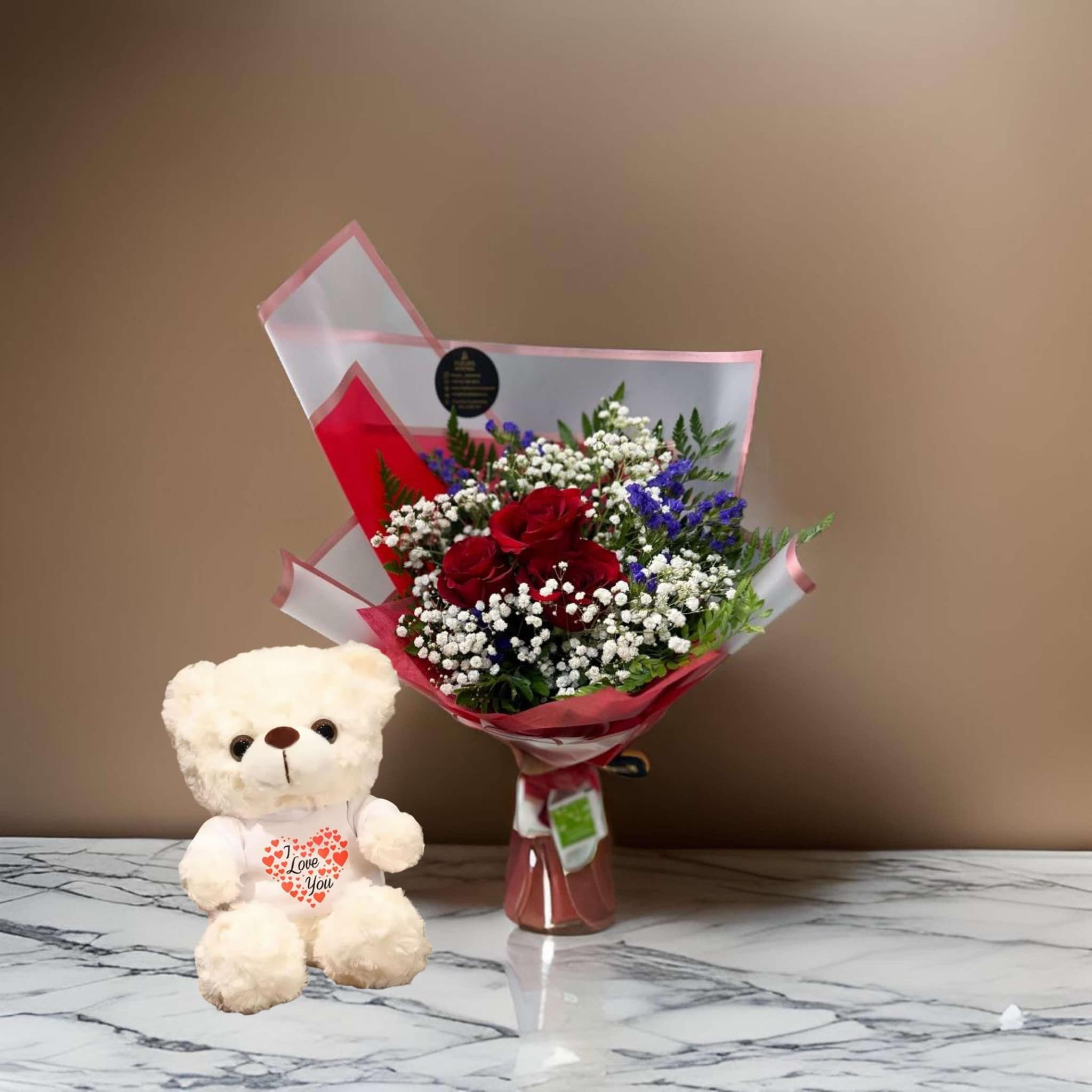 T-1 ( 3 RED ROSES )